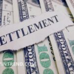 what percentage does a lawyer get in a settlement case